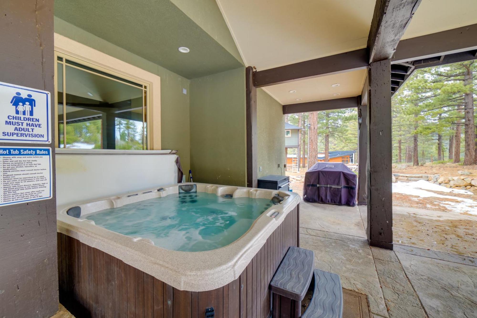 Sleek Reno-Lake Tahoe Retreat, 4 Mi To Ski Mt Rose Exterior photo