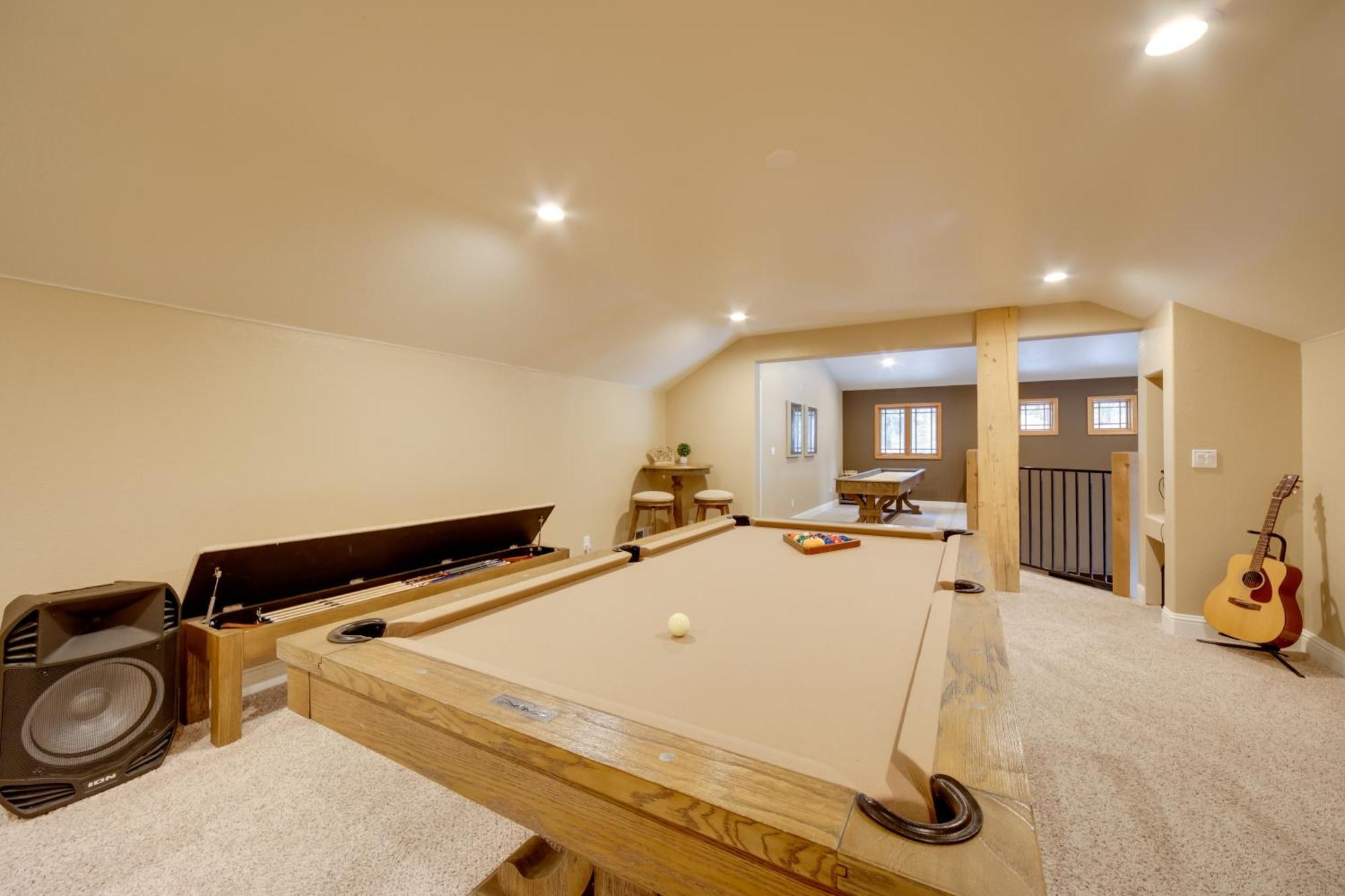 Sleek Reno-Lake Tahoe Retreat, 4 Mi To Ski Mt Rose Exterior photo